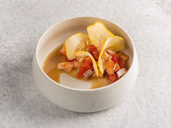 Море рядом - Тартар с лососем