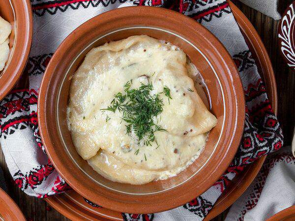 Корчма Хуторок - Запеченные вареники со свининой и сыром