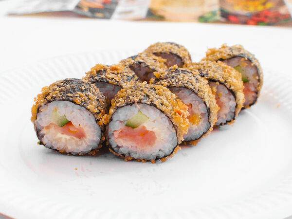 Hot Pizza - Ролл Темпура лосось