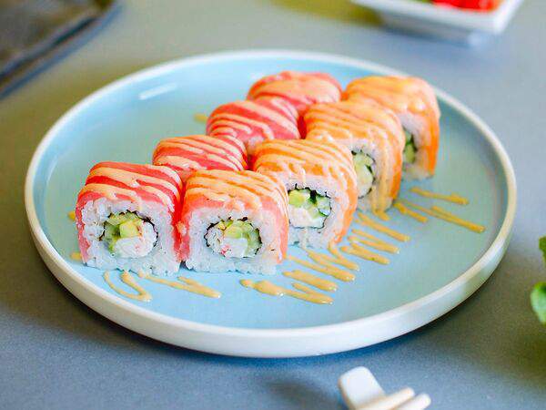 Авокадо - Радуга ролл