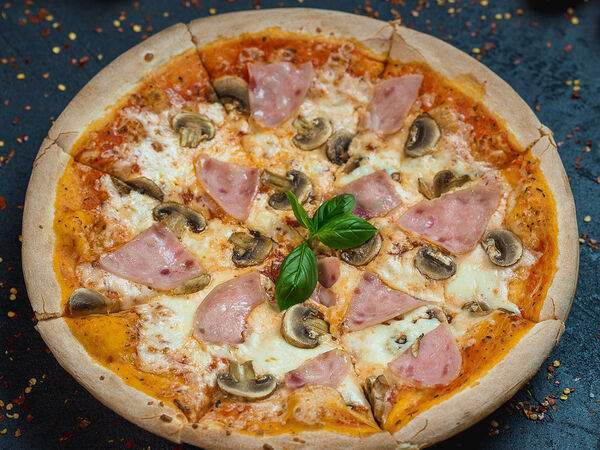 Pelikan - Пицца Ветчина и грибы