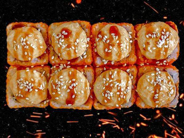 Gusto - Ролл запеченный Калифорния