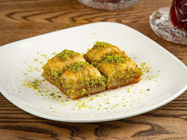 IHSAN - Баклава с грецким орехом