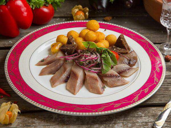 Nar & Sharab - Сельдь домашнего посола с картофелем