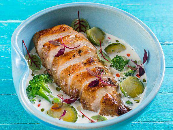 27 причал - Филе цыпленка в кокосовом соусе с овощами