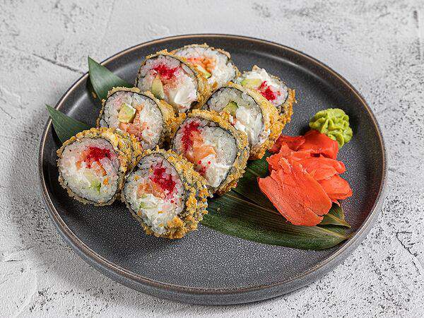 Yoshi Sushi & Mulino Pizza - Лосось темпура ролл