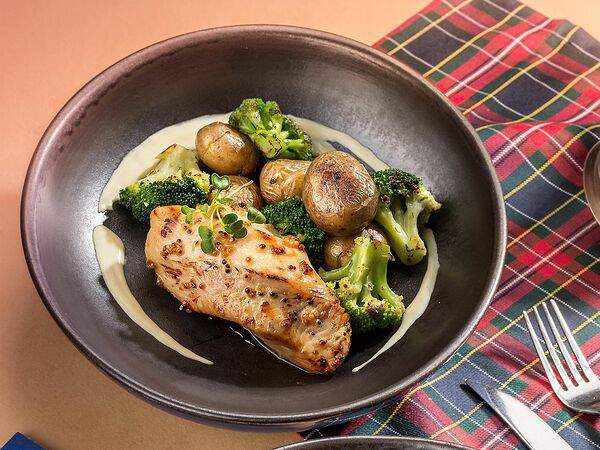 Уютное кафе Бенджамин - Запеченное филе индейки