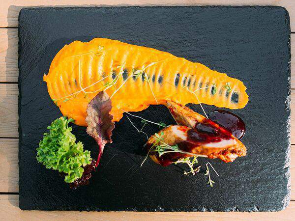 SanRemo - Cвинoй рулетик с пате из батата