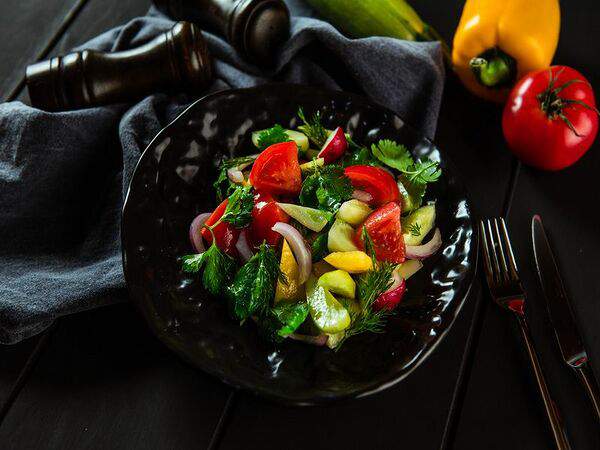 Поющий Лосось - Салат из овощей