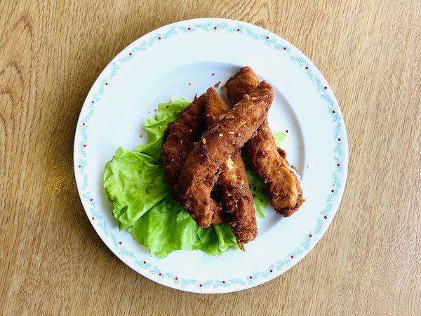 Изюм - Палочки куриные, жаренные в пармезане