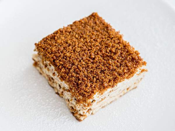 Причал - Торт Медовик