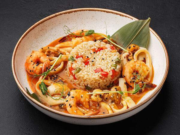 Ресторан честных цен - Морепродукты в соусе Том-ям