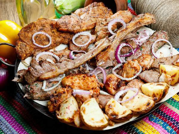 Мангал & гриль - Ассорти из шашлыков на 5 персон