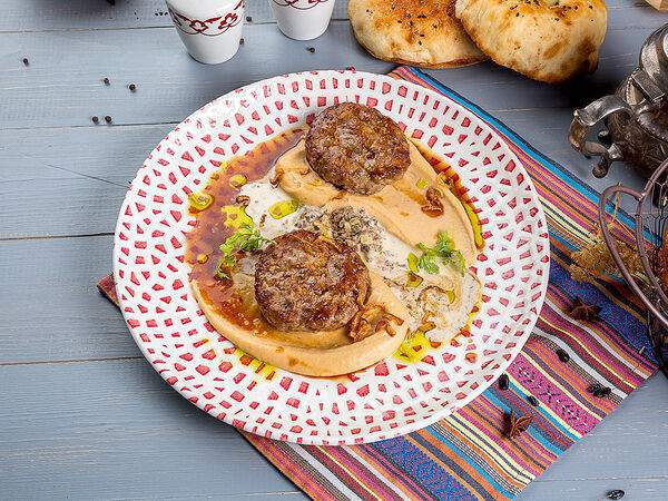 Чайхана neft lounge - Домашние котлеты из телятины