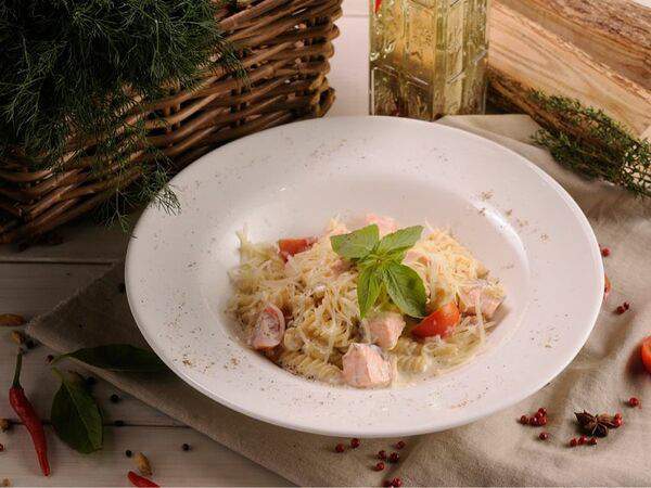 Едалия - Пенне с лососем в сливочном соусе