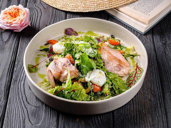 Капитал - Салат с фермерской перепелкой