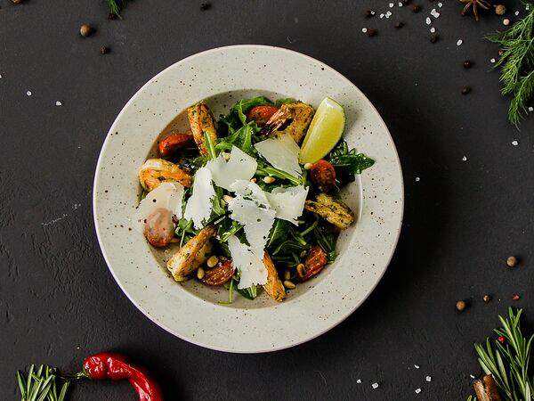 Соседи - Салат Руккола с креветками