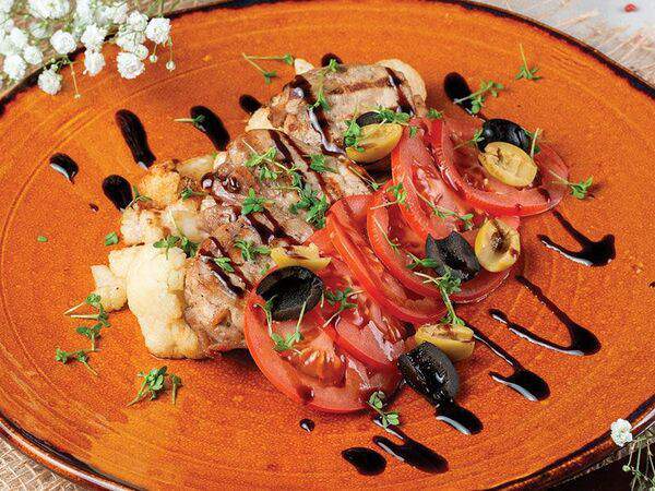 Chiko2ru - Свиная вырезка с овощами гриль