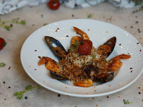 Золотая империя - Ризотто с морепродуктами/курицей