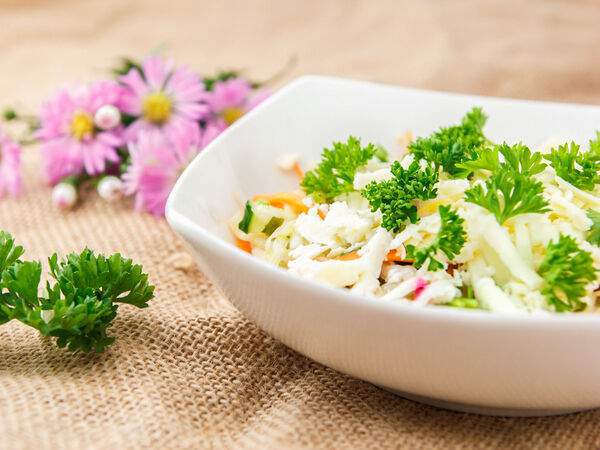 Кафе вегетарианской кухни Радхика - Салат Пикантный