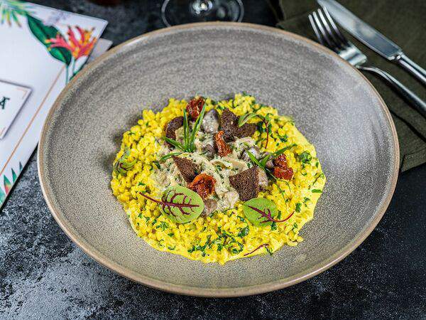 Дикая утка - Куриные сердечки с вешенками и булгуром