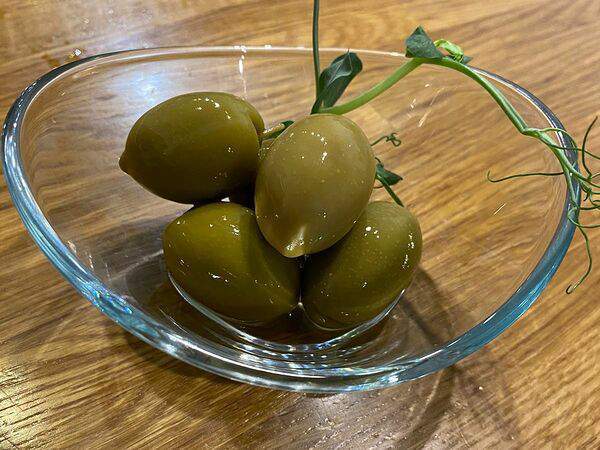 Рыбы бы - Оливки Греция