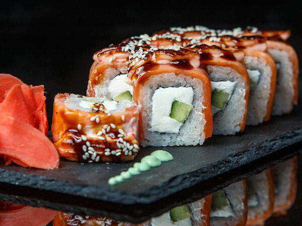 Gios Gastrobar - Ролл Запечённая Филадельфия