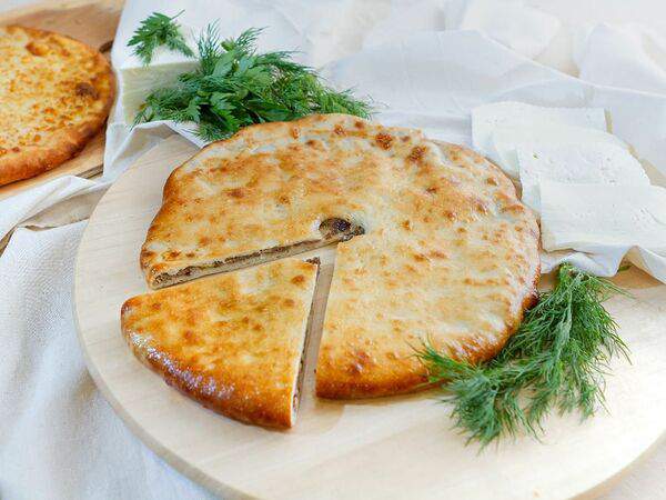 Сихарули - Кубдари пирог с мясом