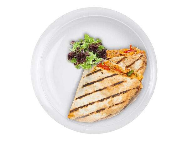 ILunch - Кесадилья с курицей и халапеньо