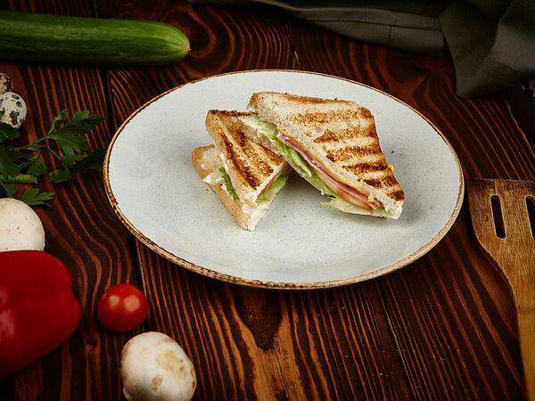 Вершина - Сэндвич с ветчиной