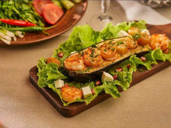 Месхети - Запечённые баклажаны с морепродуктами