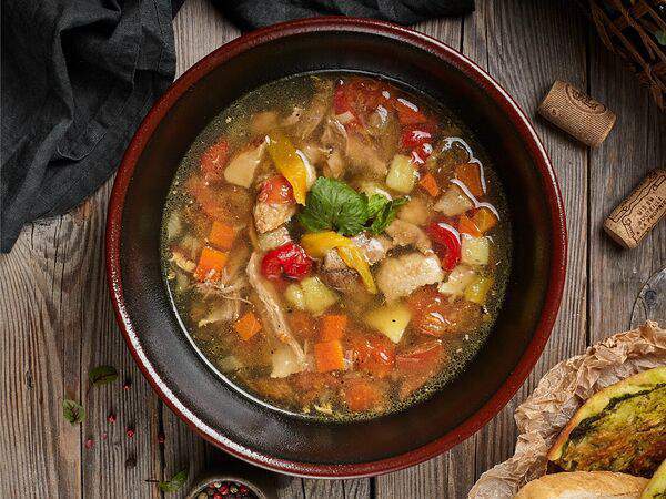 Liman - Римский суп с уткой, свежими томатами и кинзой