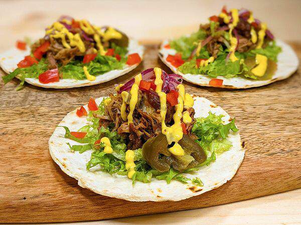 Реберная Промясо - Тако с рваной свининой