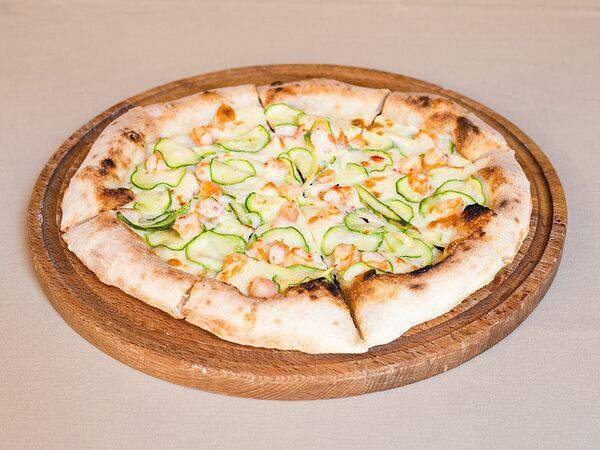 Беллуччи - Пицца с цукини и креветками