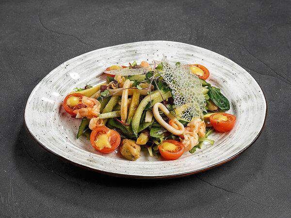 Мишлен - Салат Тёплый с морепродуктами