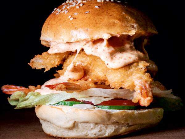 Бургерная лавка Краснодарский парень - Бургер Креветочный