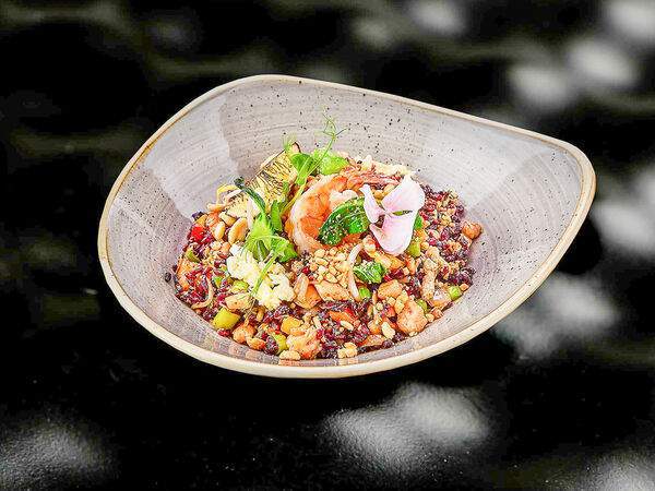 Mio - Жареный черный рис по-сингапурски