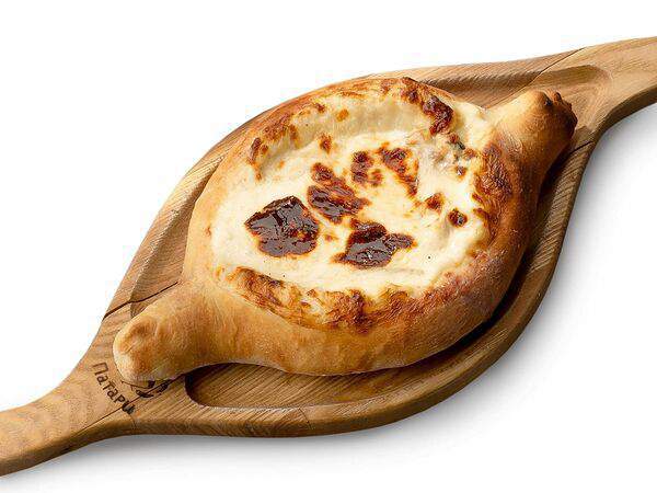 Патари - Аджарули с цыпленком и сливочным соусом