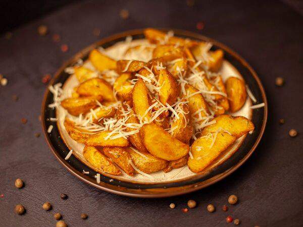 МясникOFF - Картофель по-деревенски с сыром Пармезан