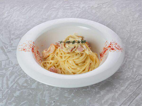 Чайхана Чайхауз - Паста с курицей и грибами