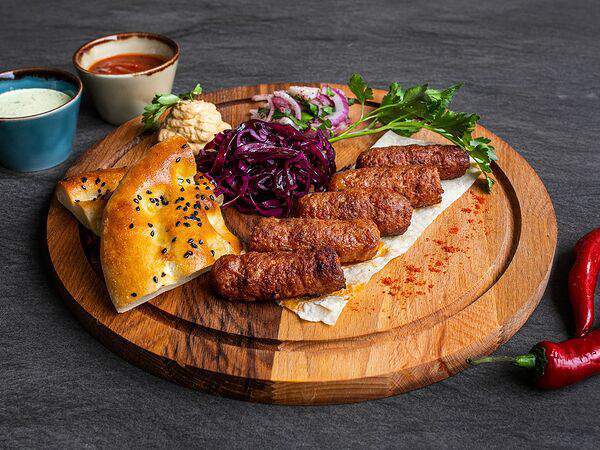 Нуар кебаб - Инегель Кефтэ