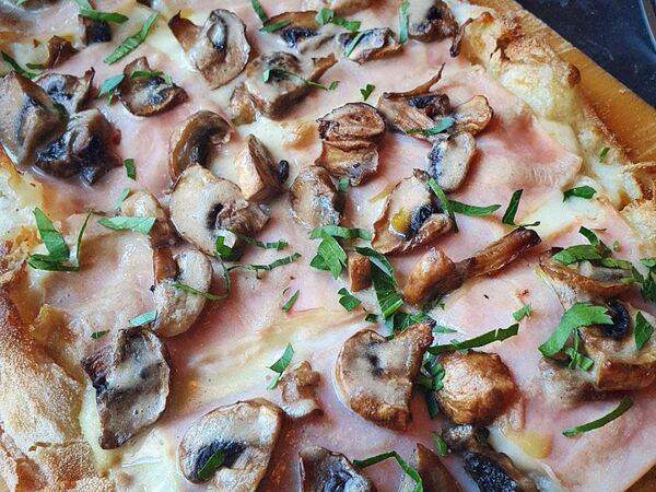 Pinzeria by Bontempi - Пинца Парма-трюфель