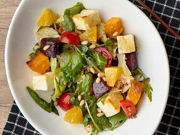 Чашка - Салат с печёной тыквой и свеклой