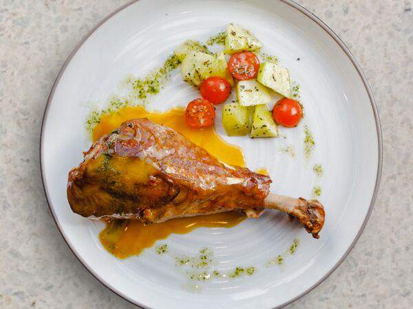 Chado Burger Bar night - Ножка индейки в горчичном соусе