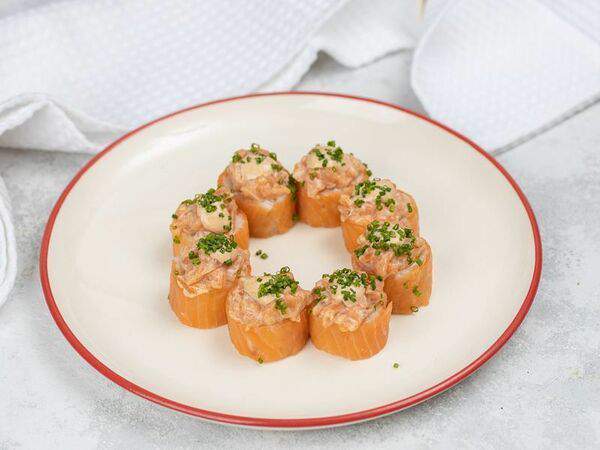 Spritz place - Ролл Тартар с лососем