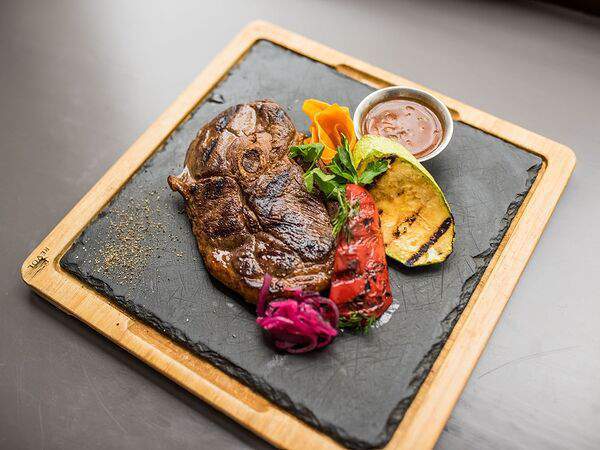 Вкусный дом - Стейк из баранины