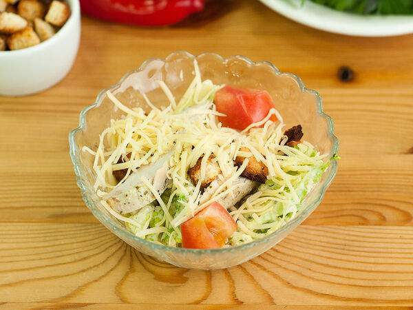Царская Столовая - Салат Цезарь с курицей