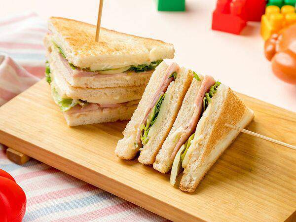 Tutto Bene - Сэндвич Пирамидка