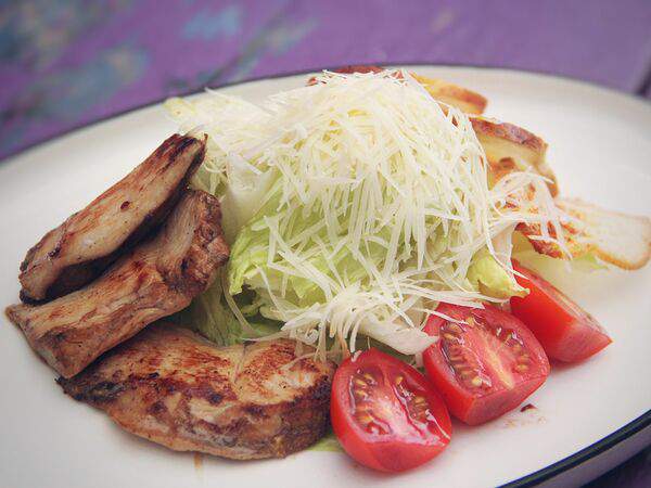 Food Mood - Цезарь с цыпленком Карри