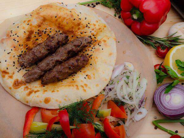 Зур Кафе - Люля-кебаб из говядины